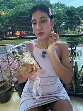 Violet_rousse7 webcam