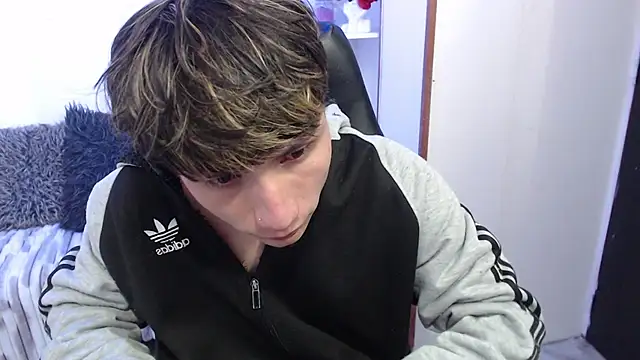 Yao_23 webcam