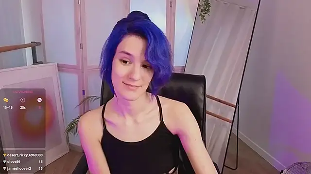 AuraLaunni webcam