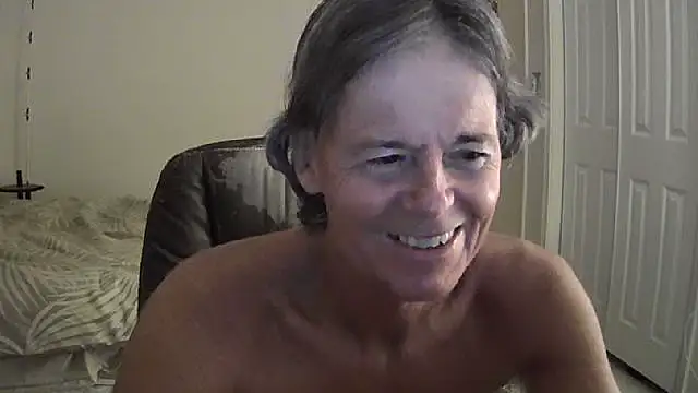nakeedcowboi65 webcam