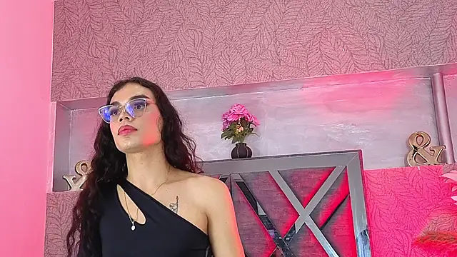 cami_doll_ webcam