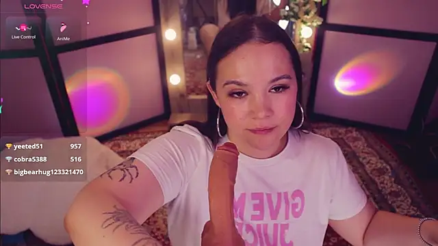 Chery_Lady22 webcam