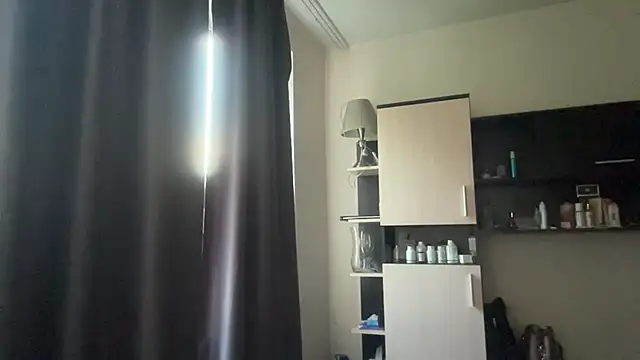 AquilineOrites live cam on StripChat