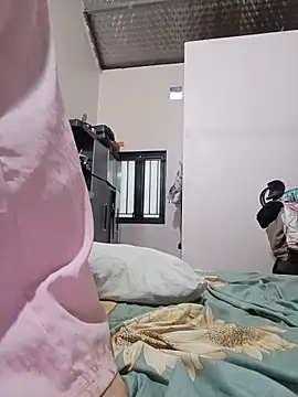 Linda-yiyi webcam