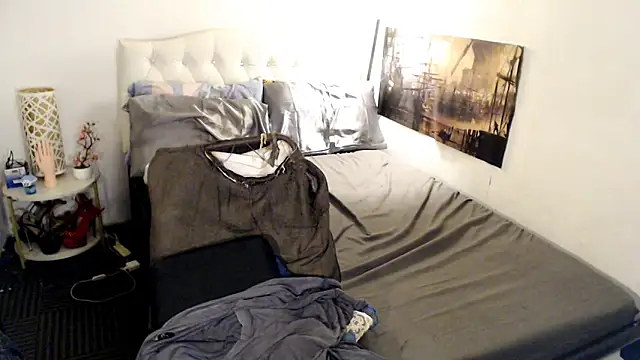 NinaDOM4CUM webcam