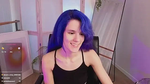 AuraLaunni webcam