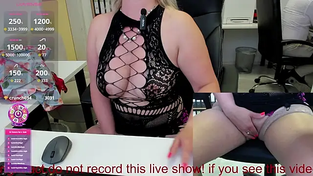 squirt_milf_viktoria