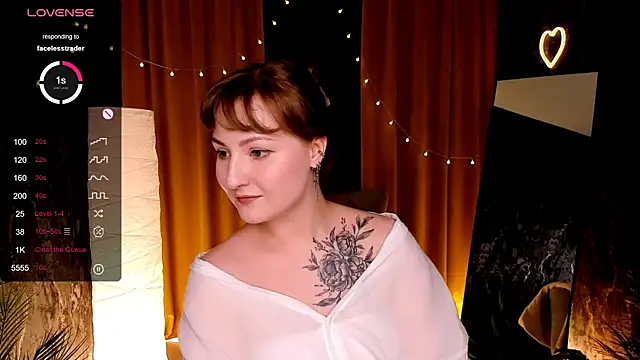 velvet_cherry_ webcam