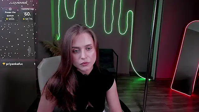LeslieAarons webcam