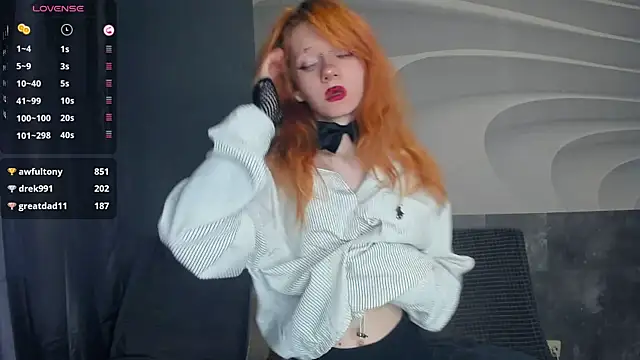 TarynPalek webcam