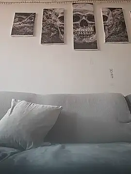 Laura_Ati