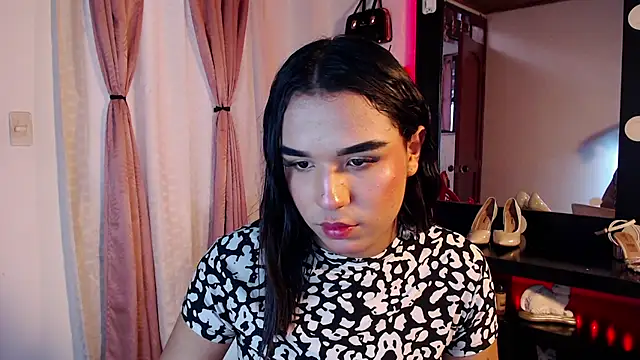 Candyy_doll__ webcam