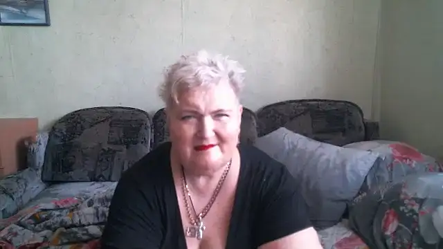 lana555 - Lana555's free webcam - UK Sex Cams