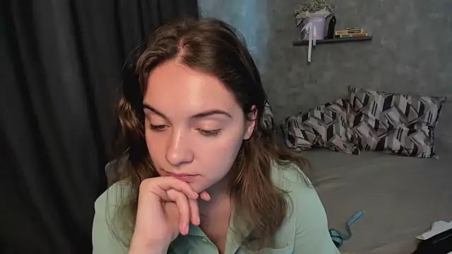 kristinaloison - KristinaLoison's free webcam - UK Sex Cams
