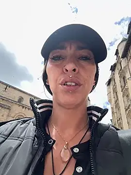 Watch Lalla_Amani live on EroticFlix - High definition streams