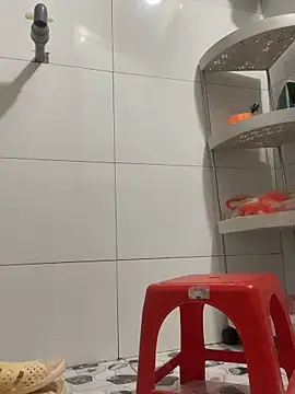 Linda-babyy webcam