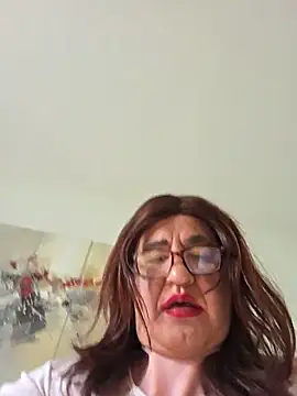 Trans_MILF_Raya webcam
