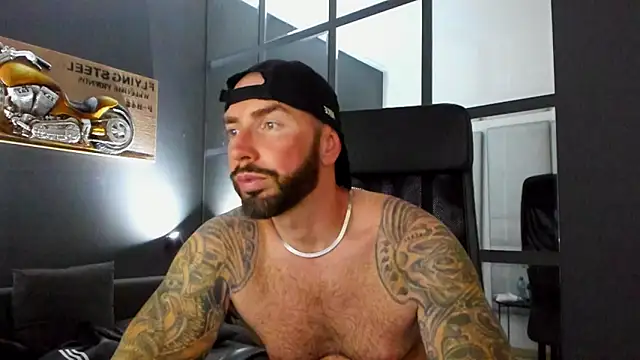 AronGrant live cam