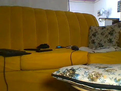 sherry_anne live cam on StripChat