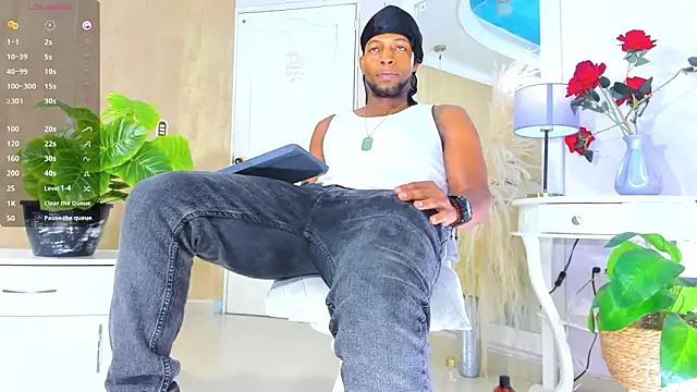 RicoBrown777_ webcam