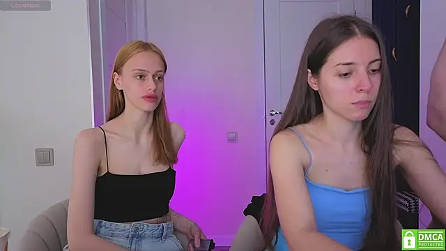 fcjuicy_pussy (G young) - girls kissing