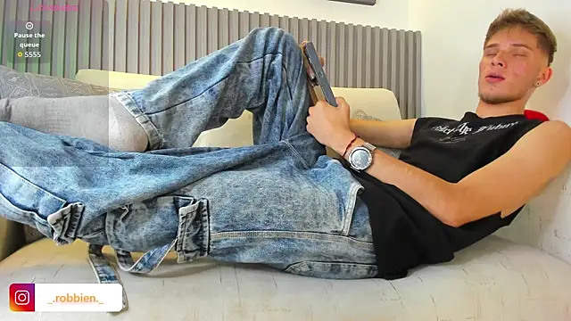 robbin_blaze (M twink) - explosive cum!!