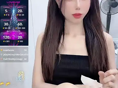 -alicee- (F young) - play with me