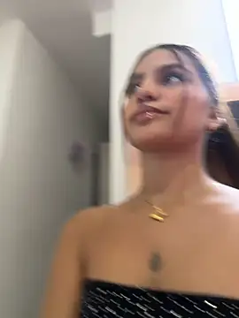 ViankaRose webcam