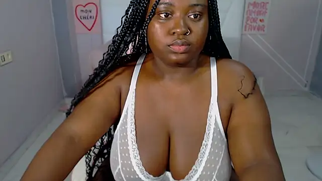 curvyblackwoman webcam