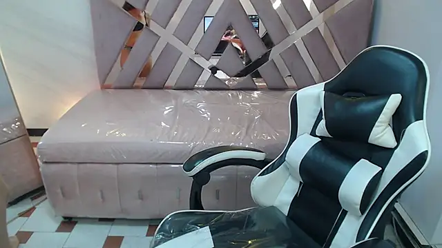 alesia_v_v webcam