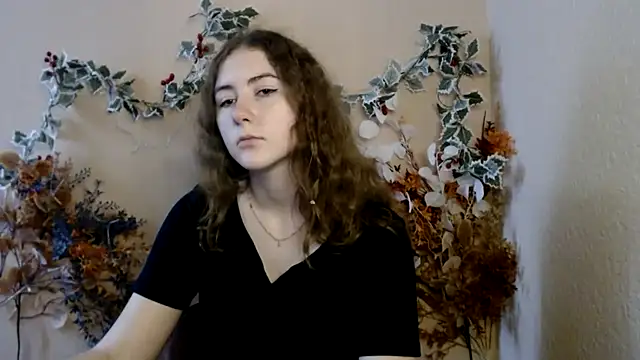 crimson_bite - Crimson_Bite's free webcam - UK Sex Cams