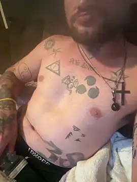 aires222 live cam