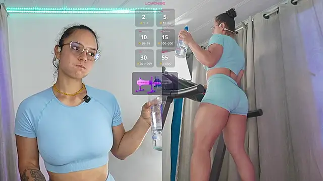afroditap_ (F young) - HELP ME WET MY PANTS