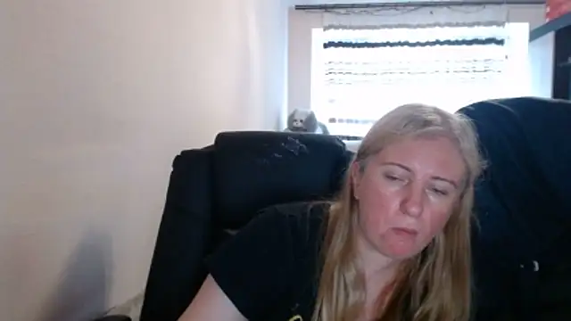 peterandjen (Ask my age) - Cum. Lush from 2 tkns.