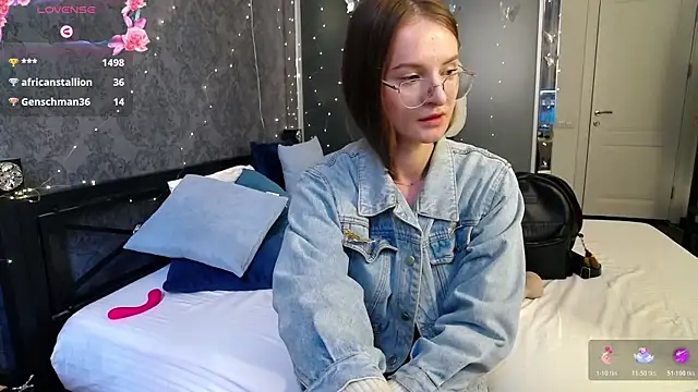 KateJonson webcam