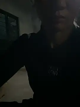 Linda-babyy webcam