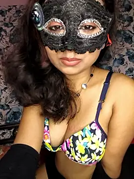 _DesigirlRoshni webcam