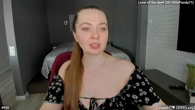 LizaGost webcam