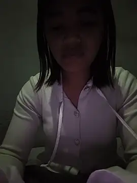 Emma-sin live cam on StripChat