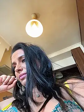 Hotmomcheckk_ webcam