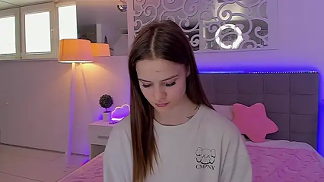 LuisaClover webcam