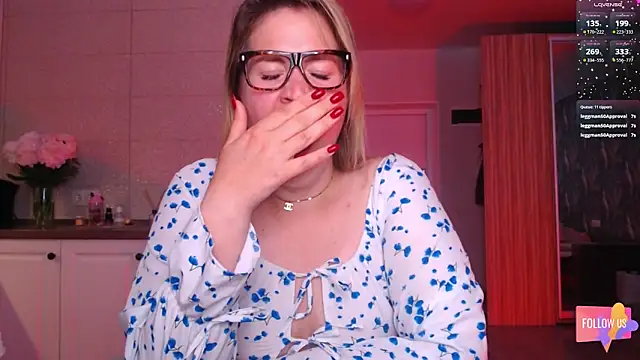 vip_sweetnes webcam