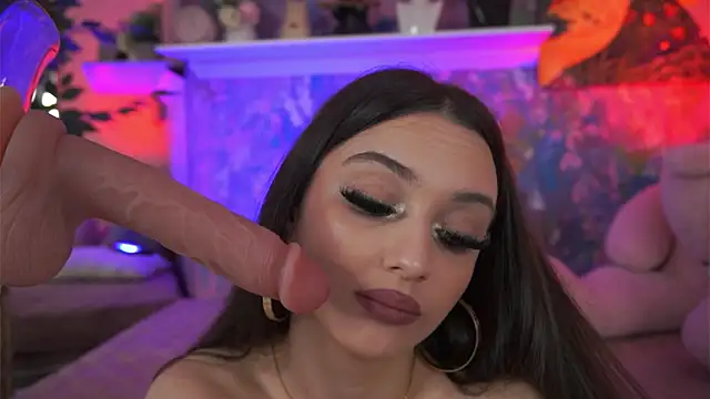 ZaraFeline live cam
