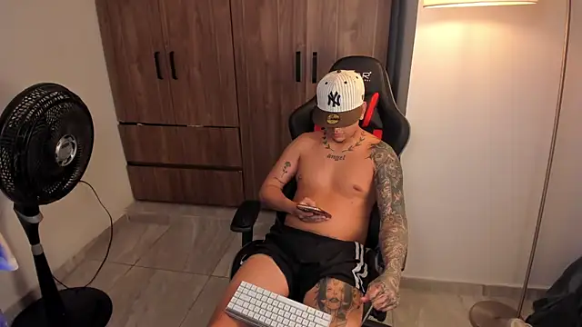 Jake_simons webcam
