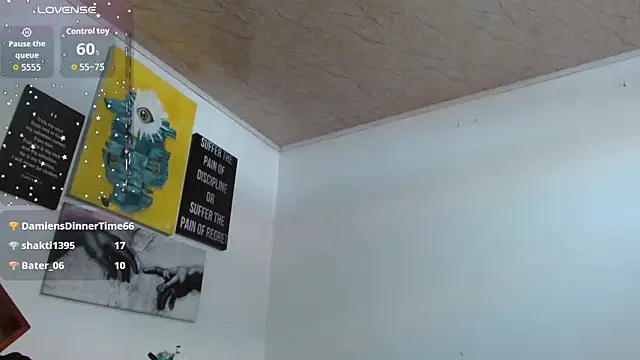 ZoeBakers_ webcam