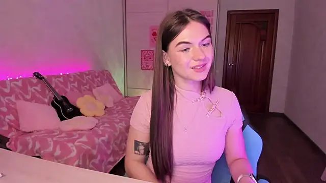 luna_lust_212 webcam