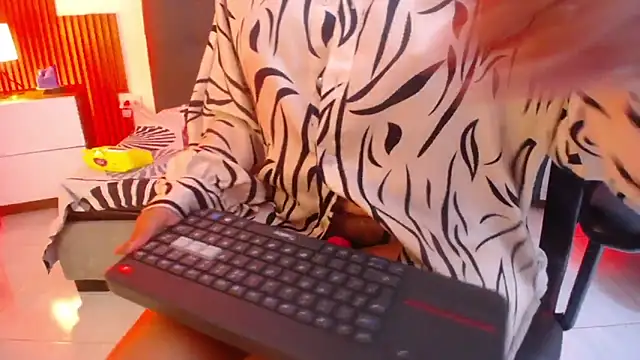 milfsecret69 webcam