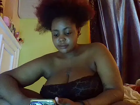 sexychubby22 webcam