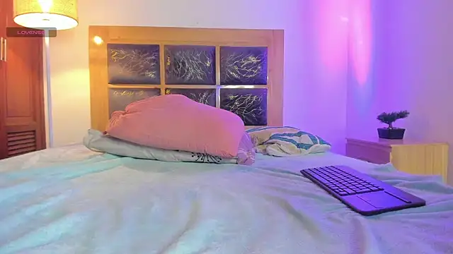 Zoe_sky1