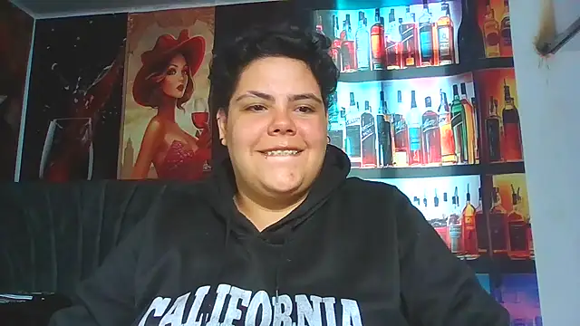 Hailey_Curvy live cam